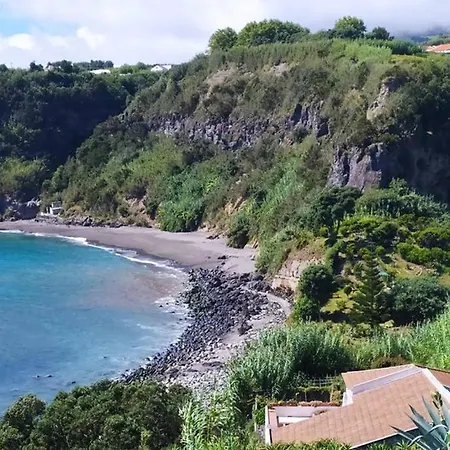 Fully Equiped Family Friendly House, Next To The Beaches In The Azorean Riviera *